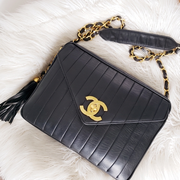 chanel envelope flap bag